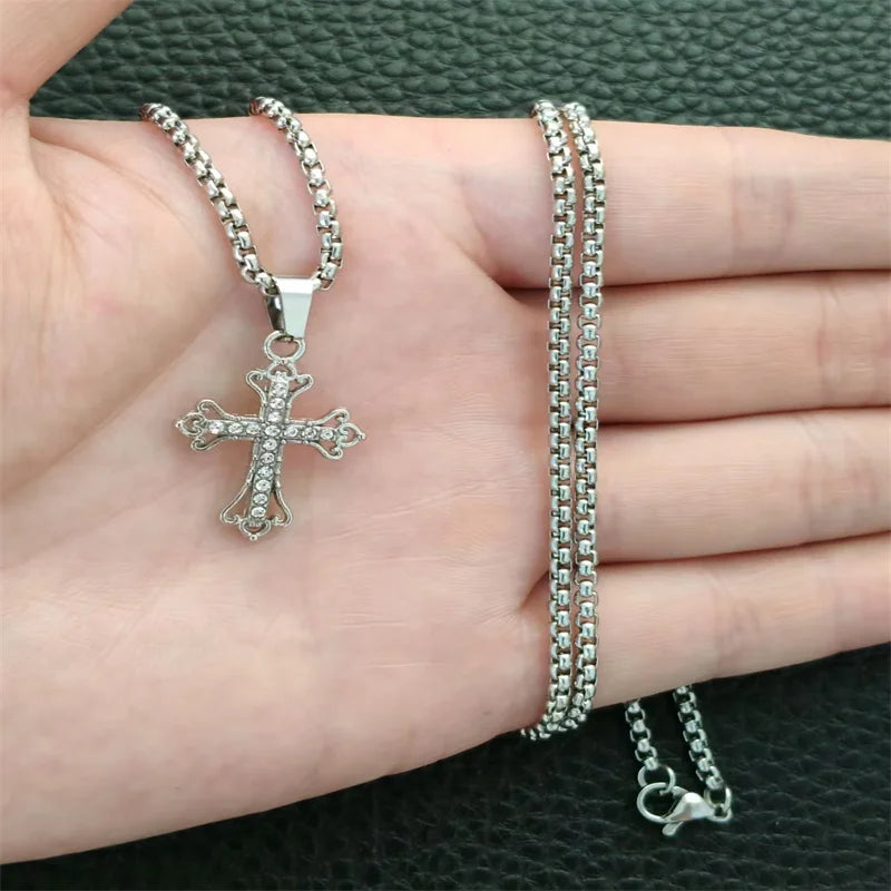 YKRON Retro Gothic Cross Hip Hop Necklace