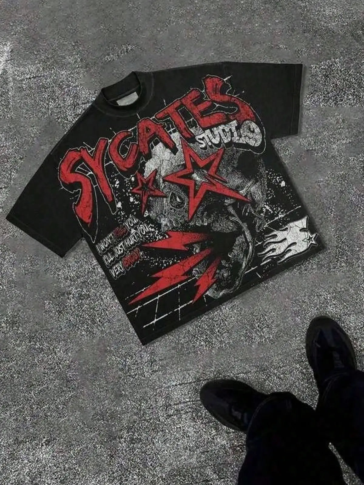 YKRON Grunge Revival Graphic Tee