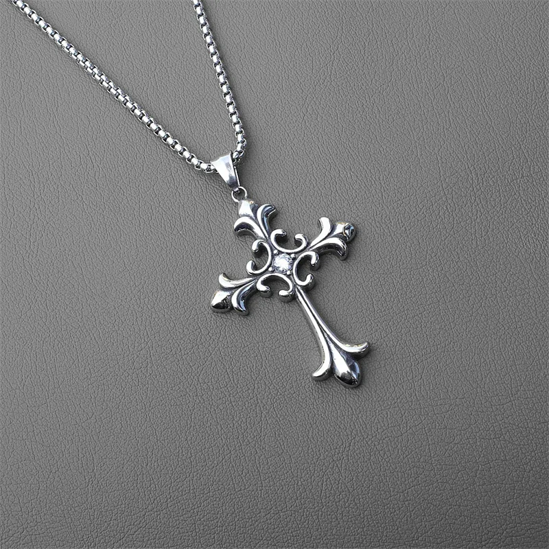 YKRON Retro Gothic Cross Hip Hop Necklace