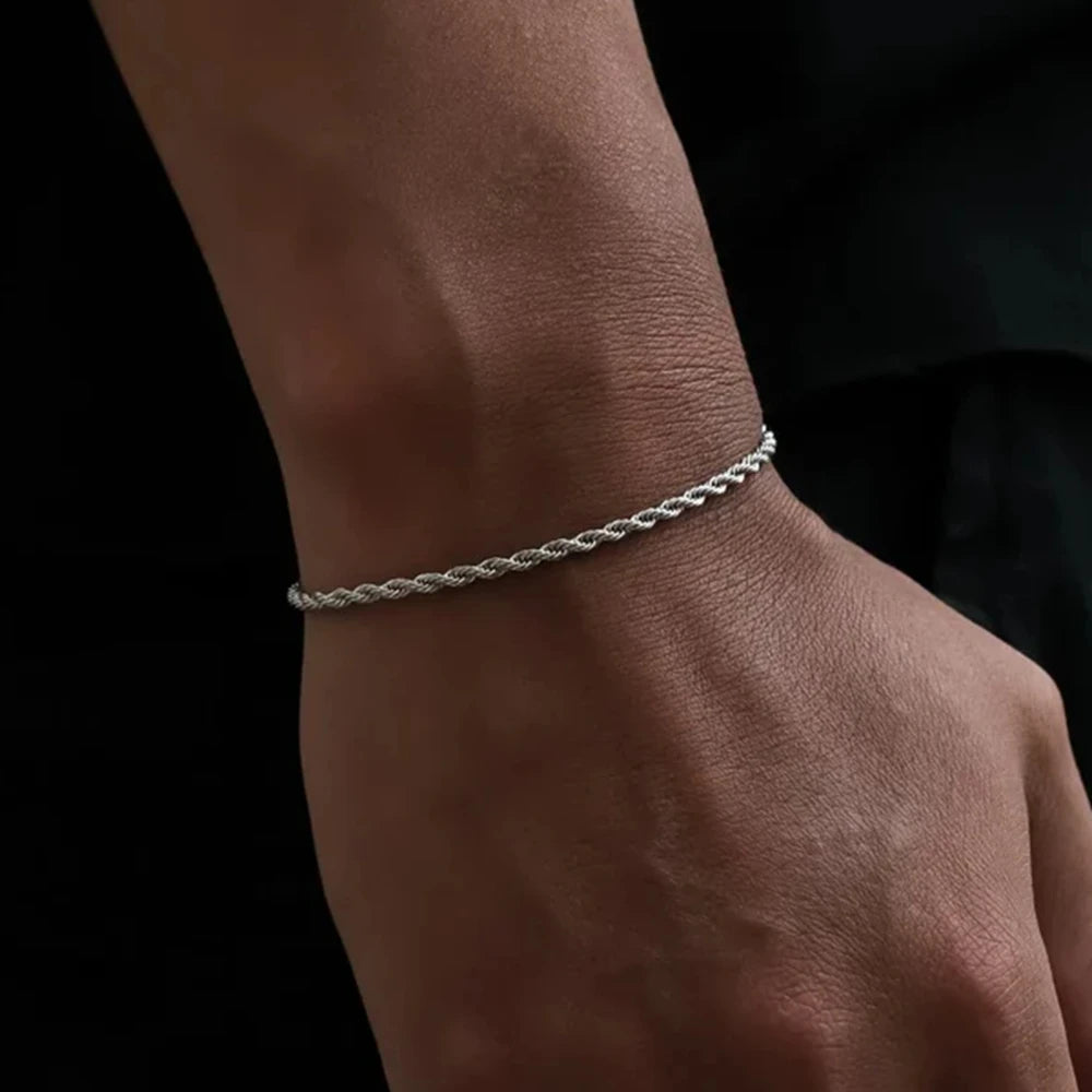 YKRON Iced Prong Cuban Chain Bracelet